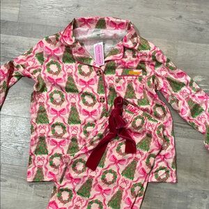 Pink and Green Wreath Womans Pajamas